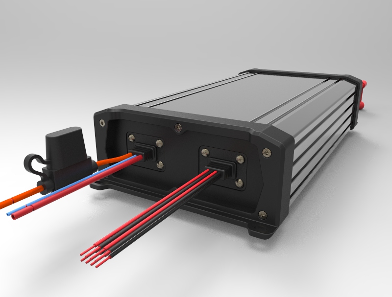 AEM100.4 Amplificador marino