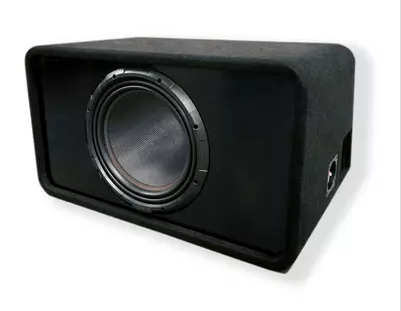 ¿Por qué debería instalar un subwoofer de automóvil?